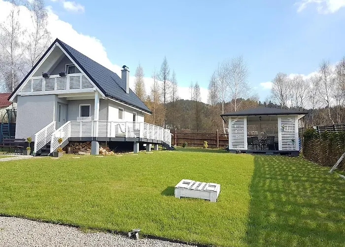 Bialy Kolo Zywca Pewel Wielka