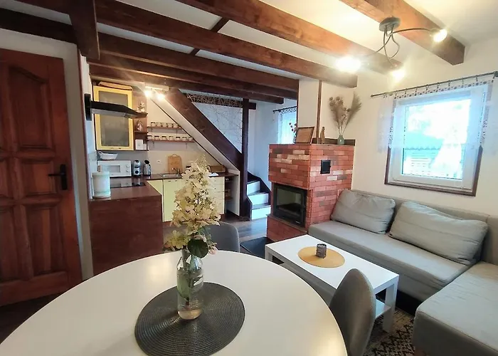 Bialy Kolo Zywca * Pewel Wielka