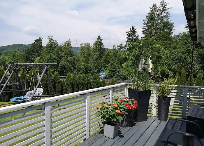 Bialy Kolo Zywca Pewel Wielka